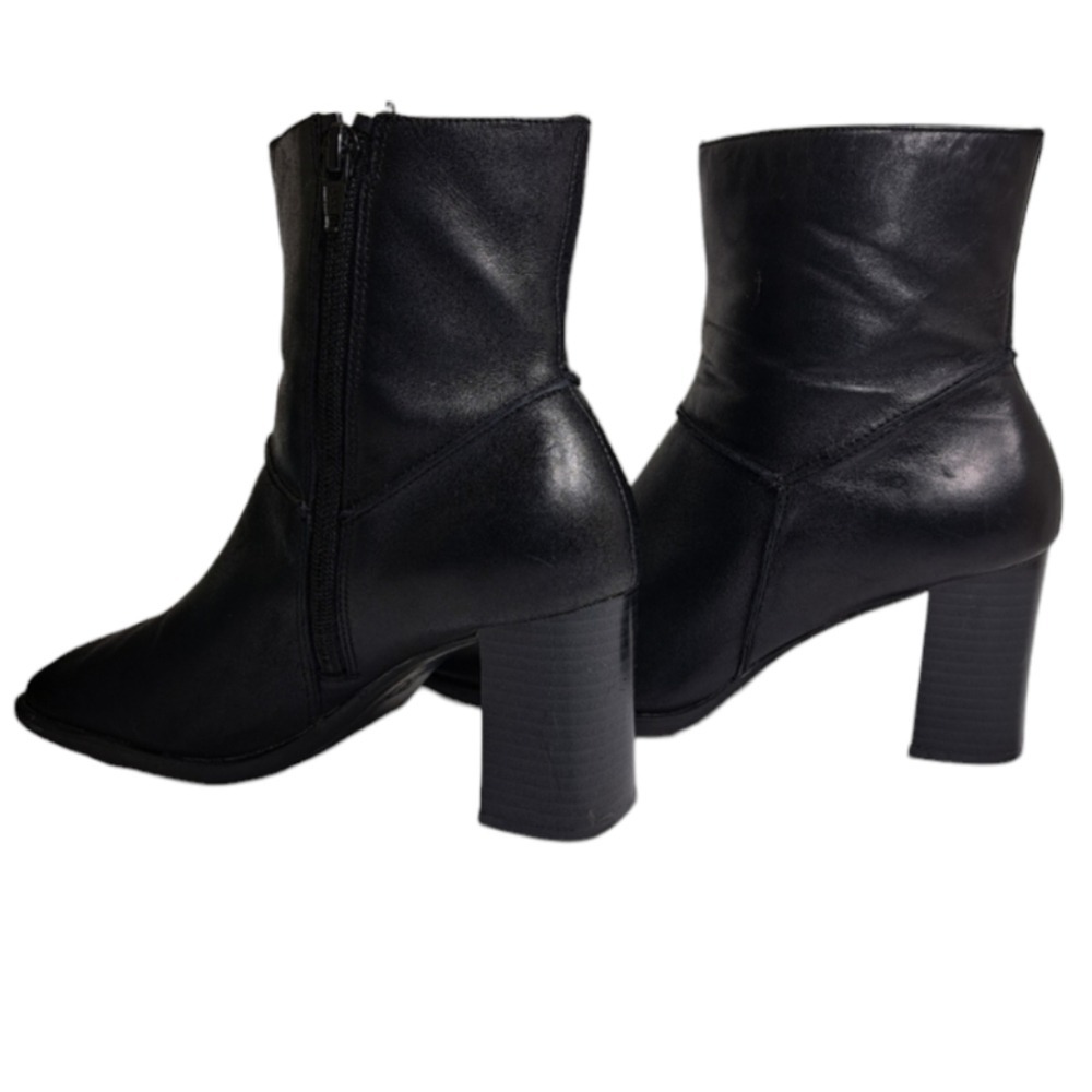VINTAGE Women's Hillard & Hanson‎ Black Leather Ankle Heel Boots Zip-Up 7 1/2 M
